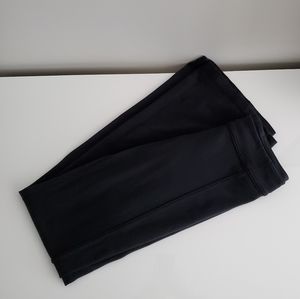 Lululemon EUC Black Bootcut Pants (Tall)